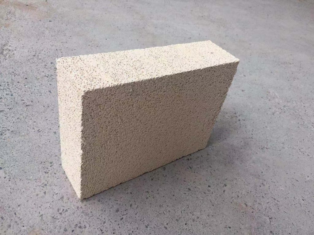 輕質(zhì)保溫磚系列之高鋁聚輕保溫磚-鄭州平順耐火材料有限公司 輕質(zhì)保溫磚圖片_高鋁聚輕保溫磚圖片